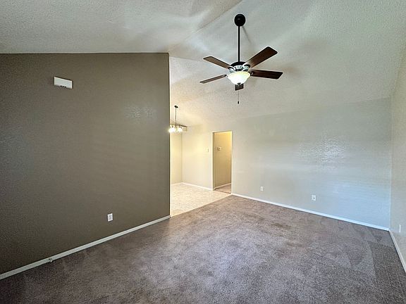 4th image of 401 W Lincoln Ave Unit 2