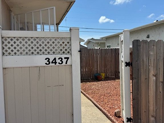 2nd image of 3437 Luna Ave
