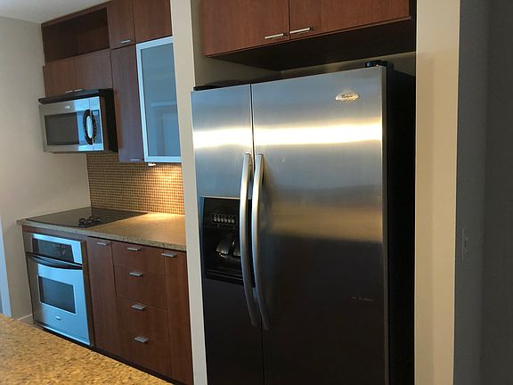 4th image of 912 Channelside Dr Unit 2307