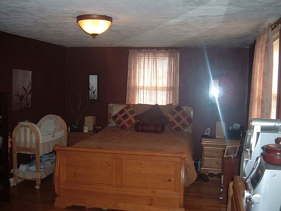 Extra large master bedroom