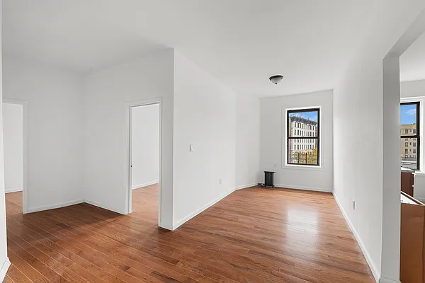 Rented by REAL New York | media 3