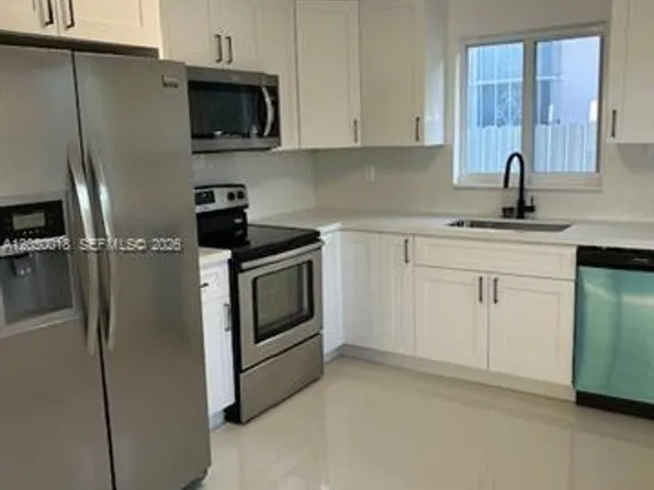 1745 SW 21st St, Miami, FL