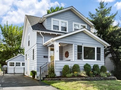 31 Woodside Ter, West Orange, NJ, 07052