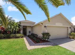 531 Brown Bear Way, Saint Cloud, FL 34772