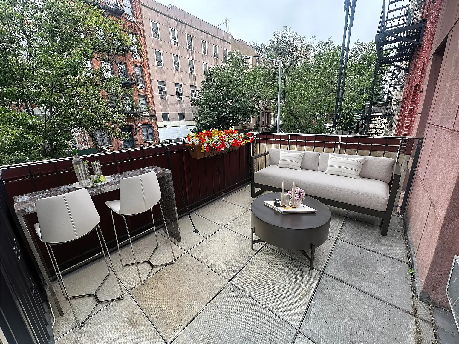 77 Saint Mark's Place — Photo 1