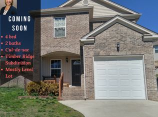 806 SE Bel Aire Rd, Ankeny, IA 50021