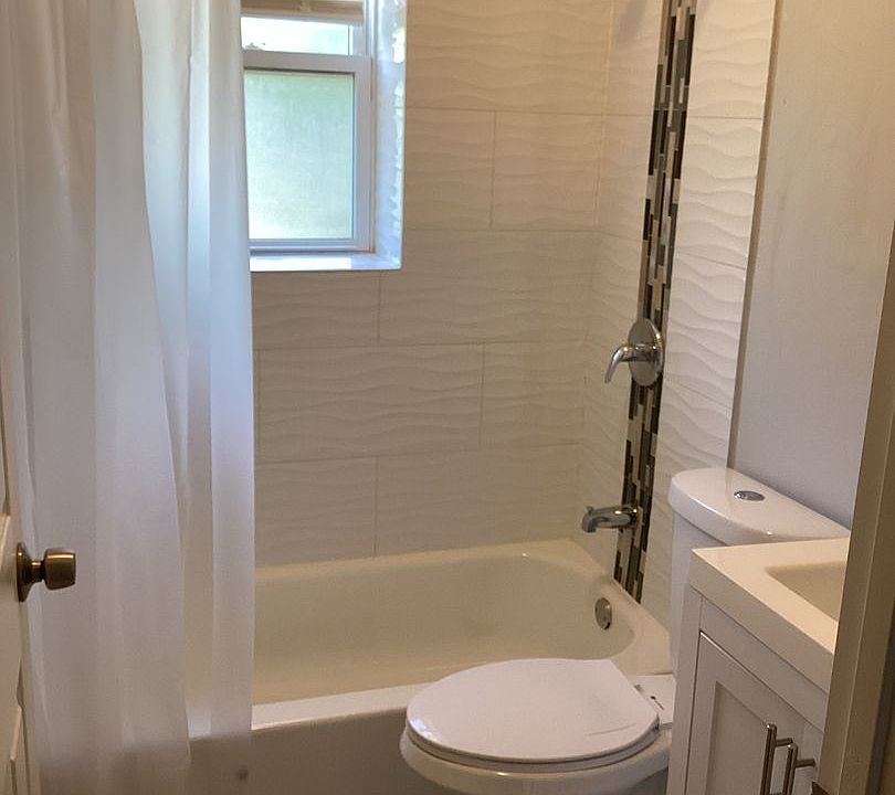 2nd image of 6431 S Stewart Ave