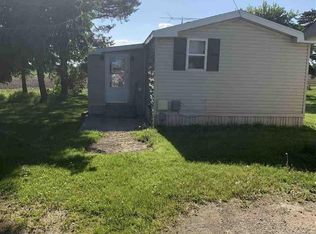 641 N Melita Rd, Sterling, MI 48659