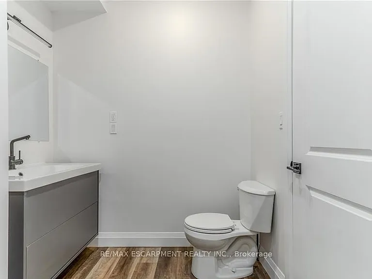 50 Burris St #1 — Photo 7