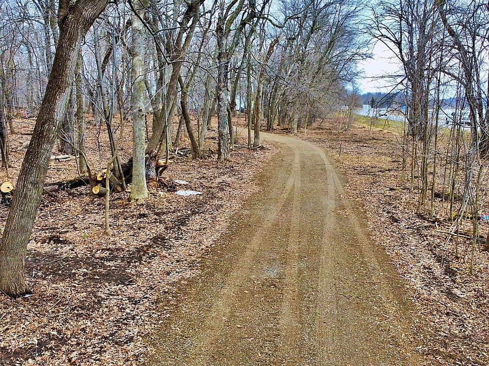 1st image of TRACT Linden St #D