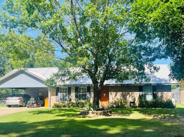 311 Toby Ln, Jacksonville, TX 75766