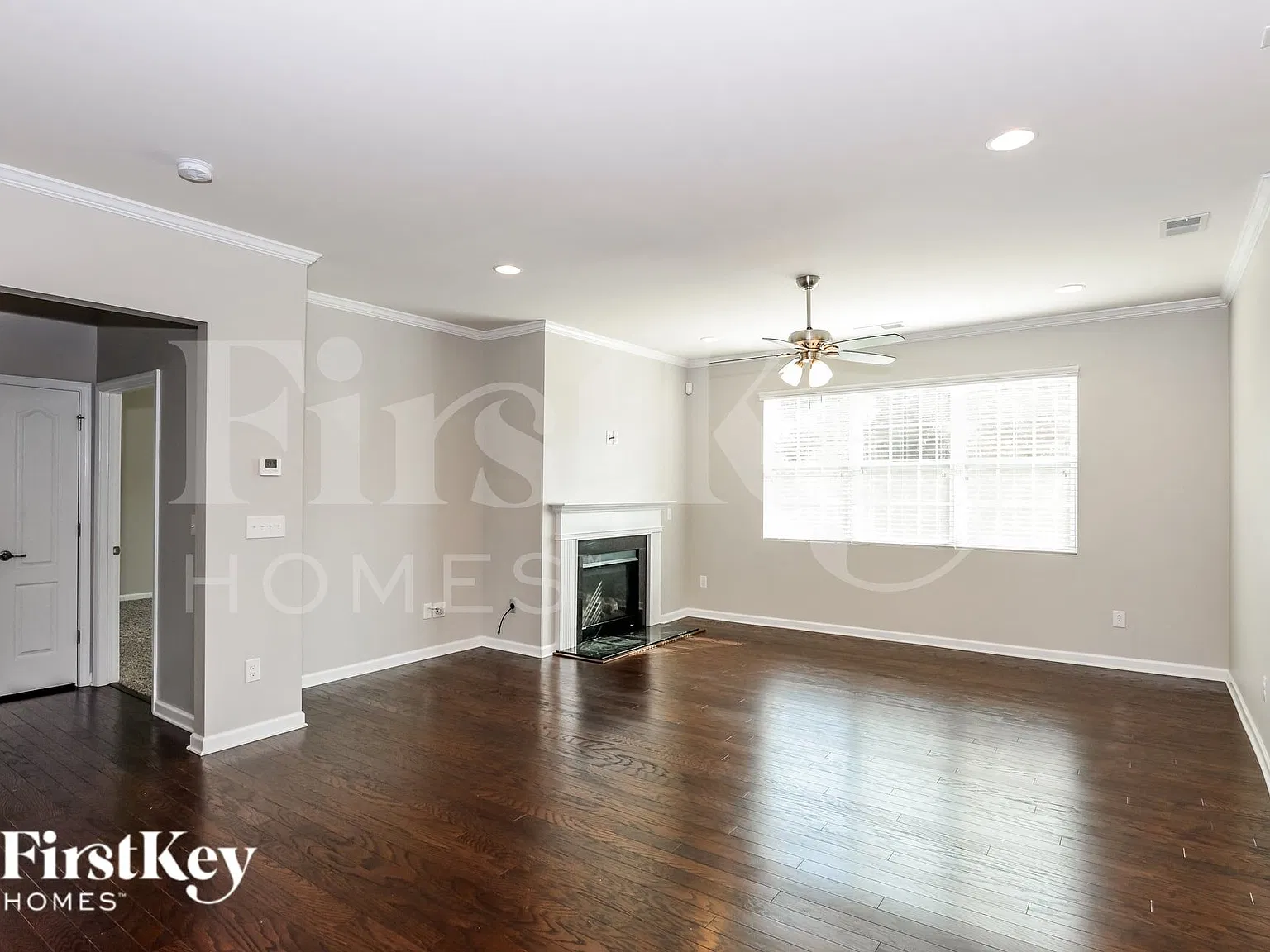 4 bed, 2.0 bath, 2128 sqft, $2,845 — Photo 3