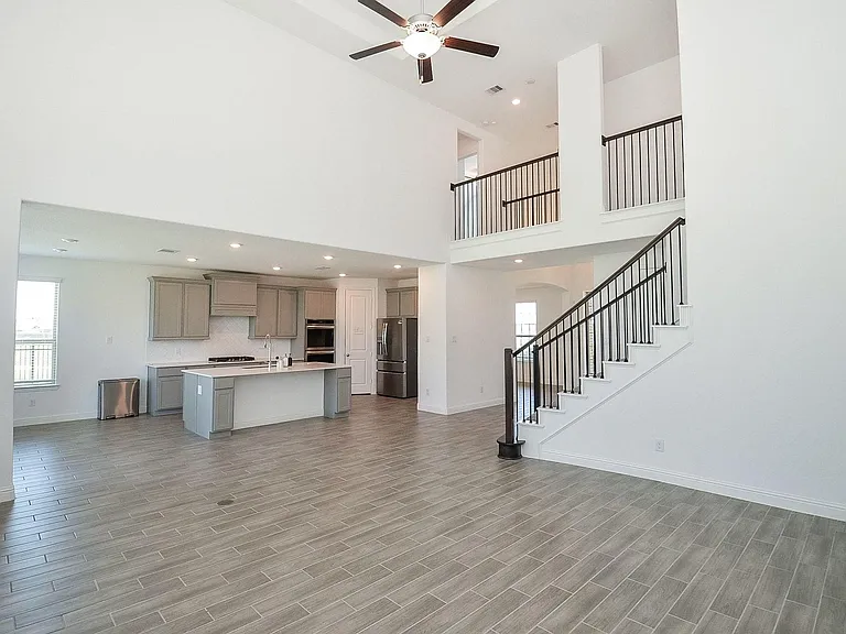 6502 Wild Hollow Ct — Photo 8