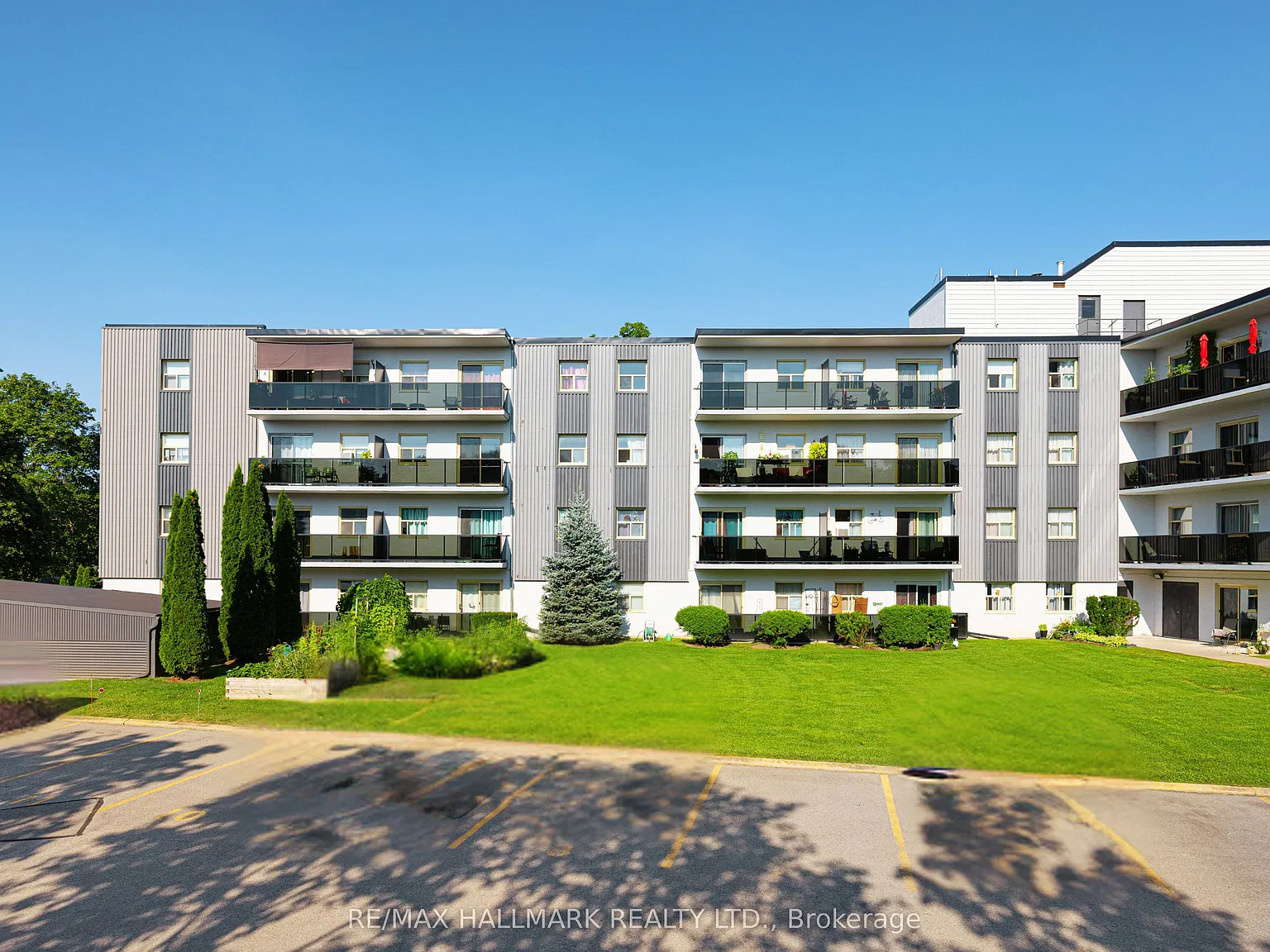 1 bed, $2,299 — Photo 3