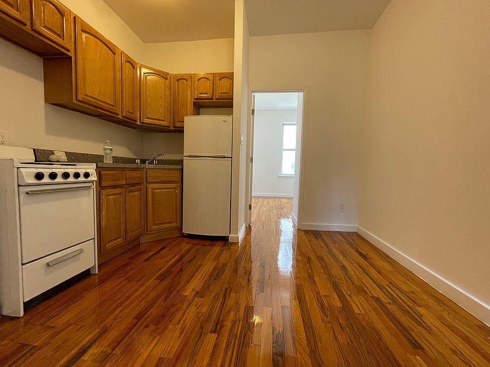 1st image of 167 E 99th St APT D4