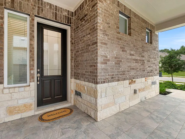 460 Constitution Way — Photo 4