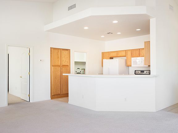 4th image of 13401 N Rancho Vistoso Blvd
