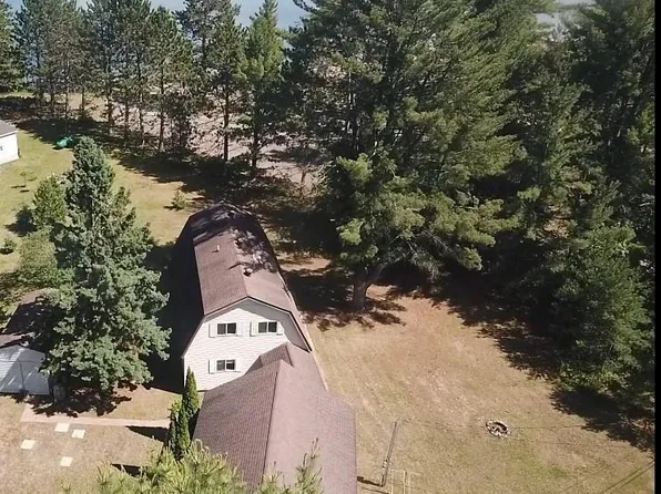 85 E Johnson Lake Rd, Gwinn, MI 49841