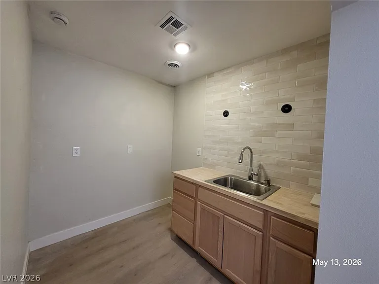 5409 Gipsy Ave — Photo 12