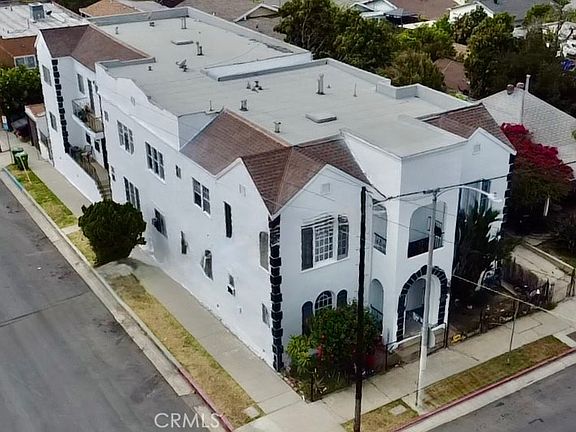 4th image of 919 Stone St