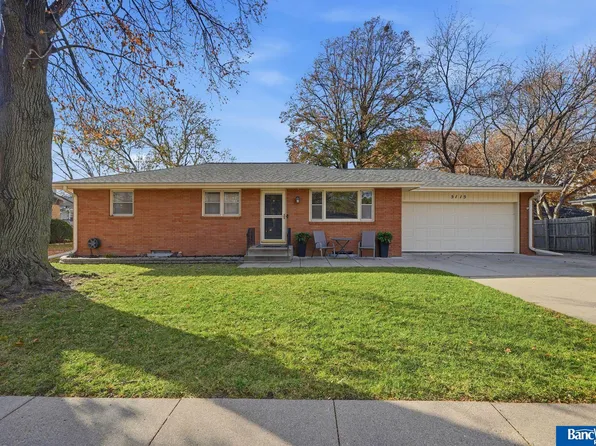 5115 S 52nd St, Lincoln, NE 68516