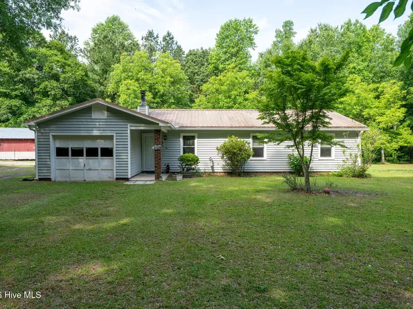 5101 Sand Ridge Road, New Bern, NC 28560