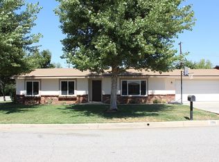 206 Syllmar Cir, Calimesa, CA 92320