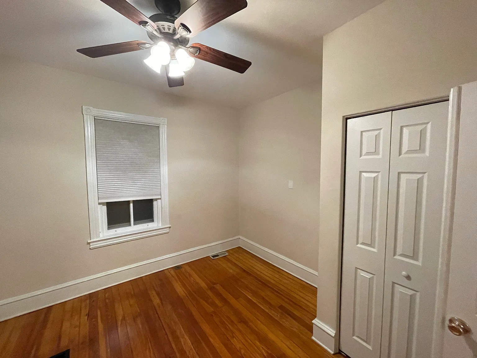 119 W Broad St — Photo 4