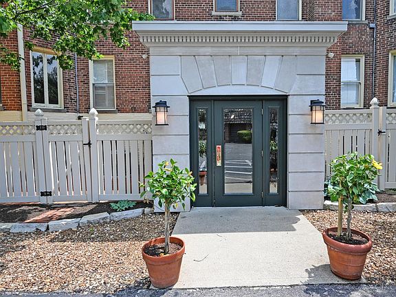 5th image of 2138 Madison Rd Unit I
