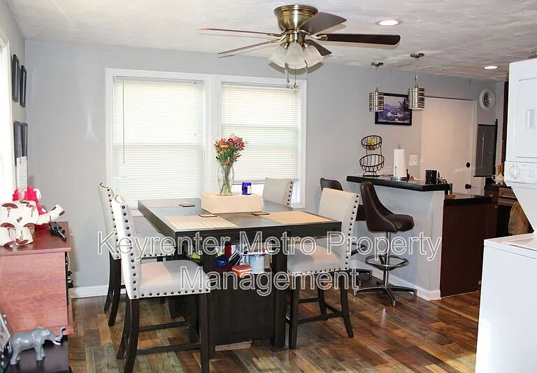 1806 Palmer Park Rd — Photo 5