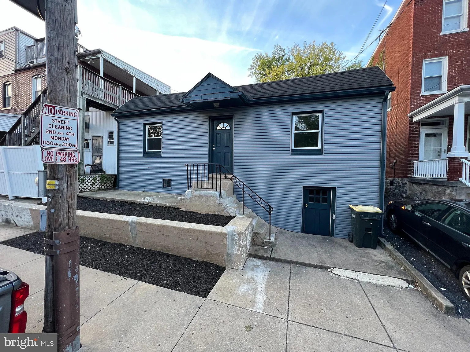 346 E Ross St photo 1