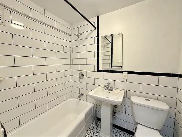 59 Gelston Ave #6 — Photo 9