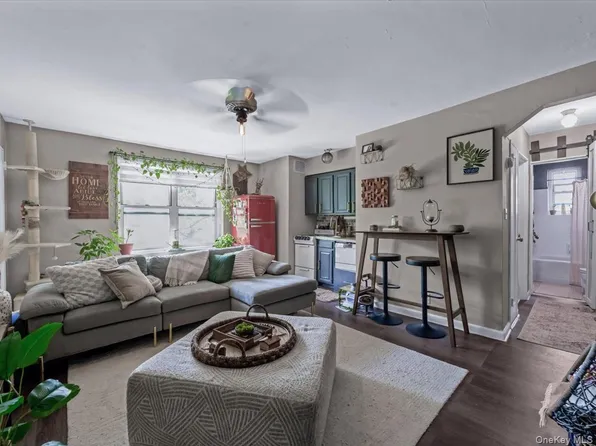 20403 36th Avenue #397, Bayside, NY 11361