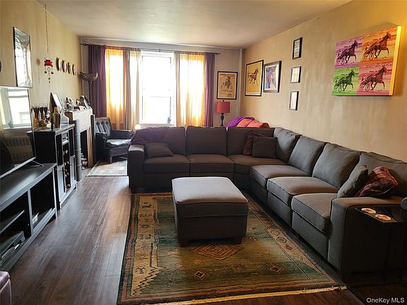 3rd image of 3176 Decatur Avenue #6H