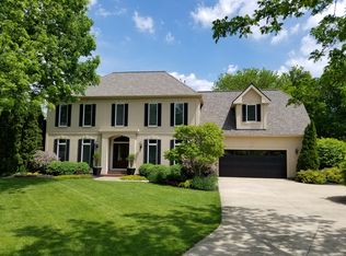 2255 N Wedgewood Cir, Port Clinton, OH 43452