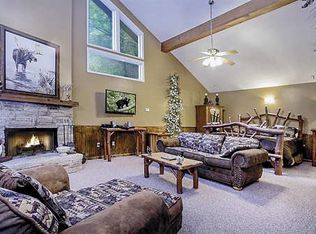 513 Baskins Creek Rd, Gatlinburg, TN 37738