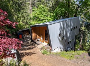 1283 Park Rd, Bowen Island, BC V0N 1G1