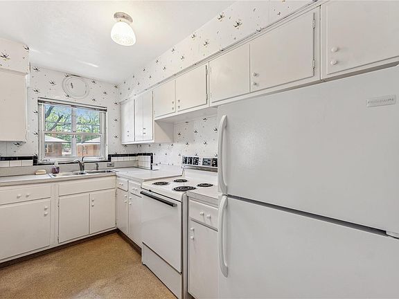 4th image of 5919 Nagel Ave APT H
