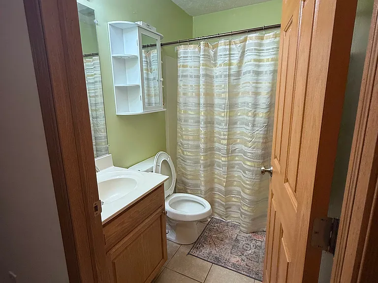 421 Creekside Dr #421 — Photo 9