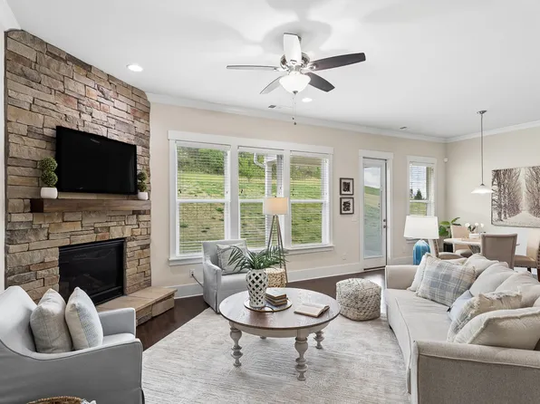 1055 Amelia Park Dr, Franklin, TN 37067