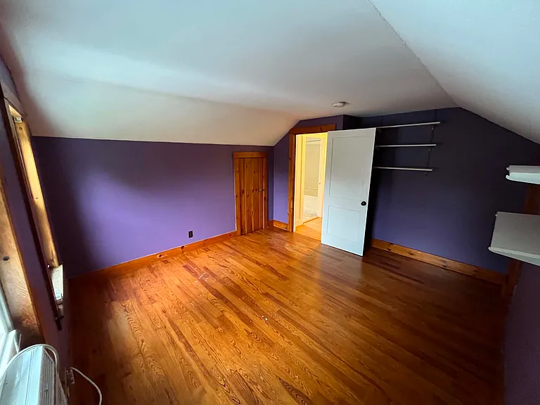 246 King St — Photo 11