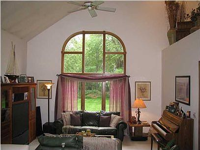5th image of 6384 Los Altos Dr NE