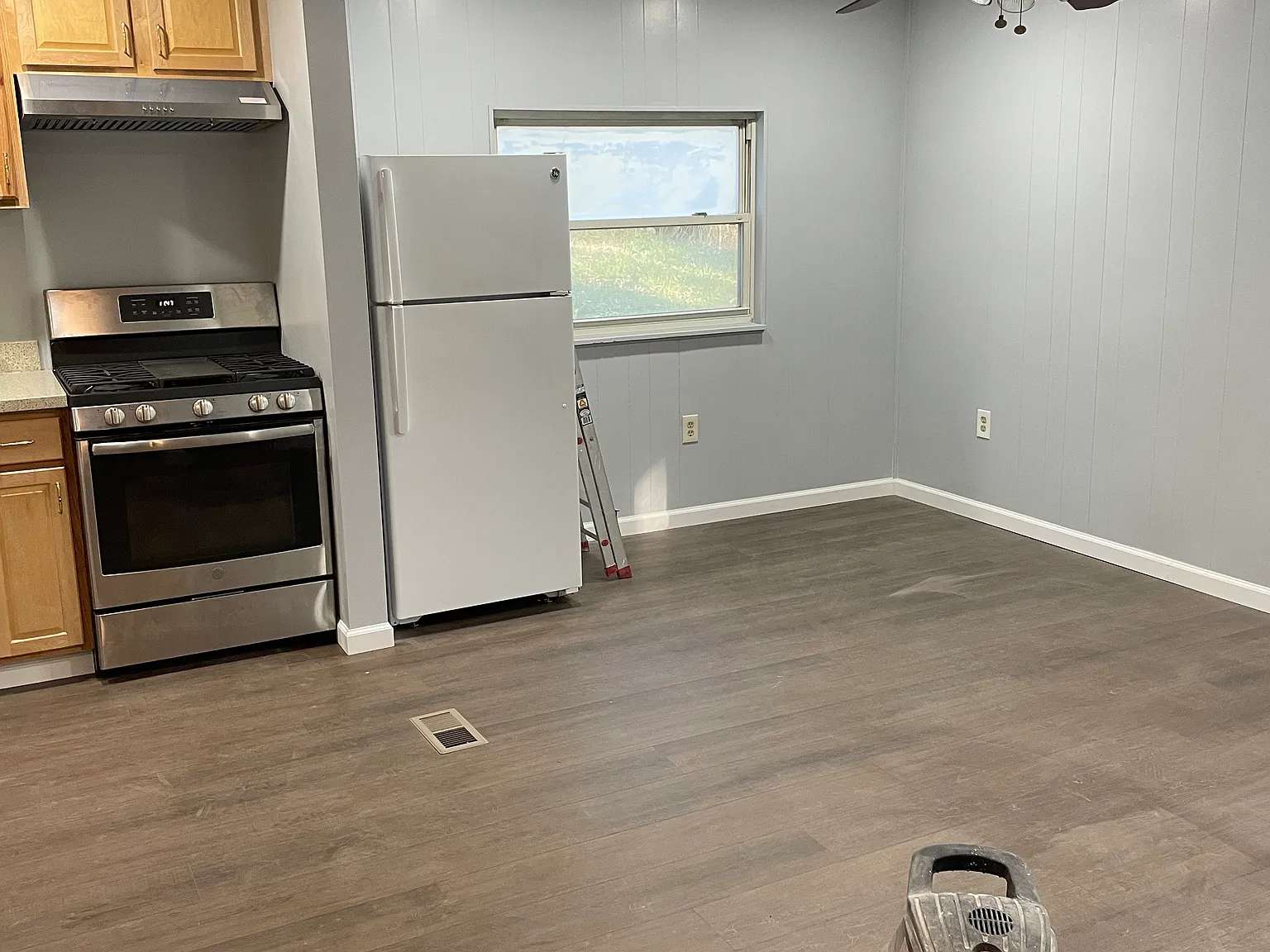 1800 Creedmoor Ave — Photo 1