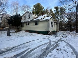 40 Mountain Rd, Monroe, NY 10950
