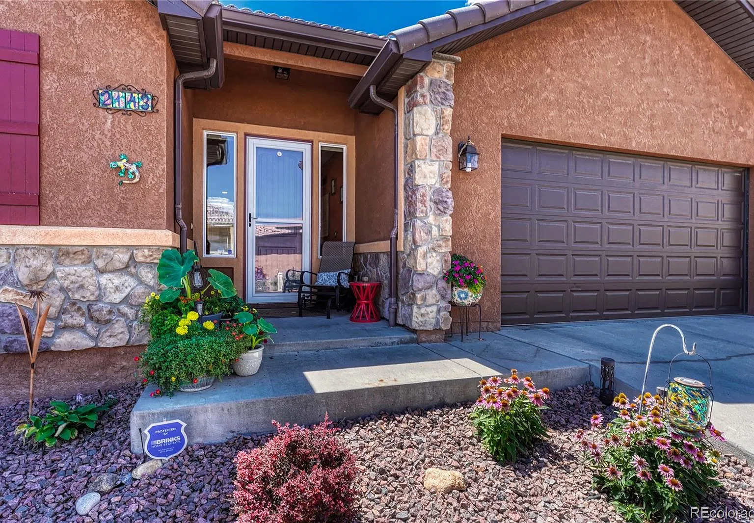 3 bed, 2.5 bath, 1732 sqft, $2,700 — Photo 4