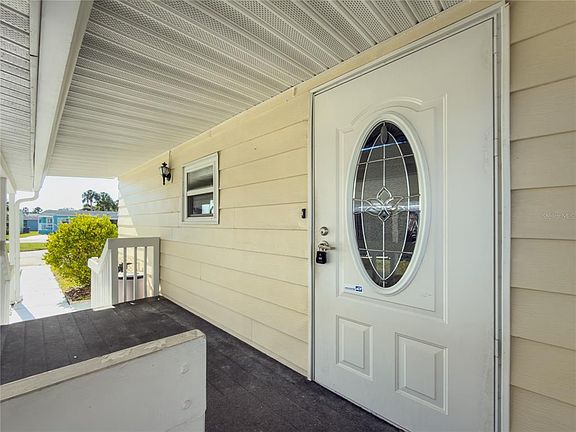 5th image of 47 Quail Ct