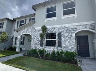 1183 SE 1st Ave, Hialeah, FL 33010