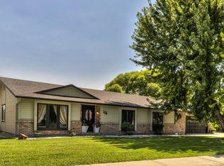 174 S Lynwood Cir, Meridian, ID 83642
