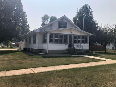 1501 9th St, Milford, IA, 51351