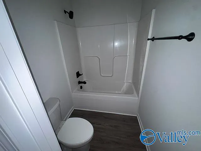 118 Kretzer Ct — Photo 29